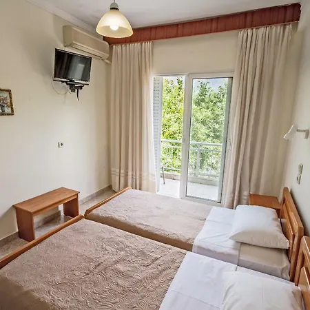 Hotel Plotini 2*