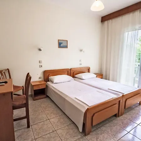 Hotel Plotini
